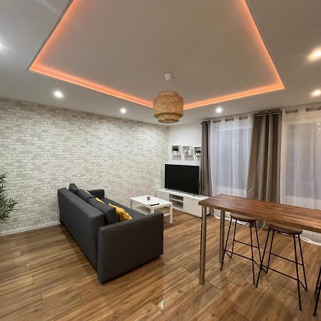 Moderne Appartement - Gare - Centre-Ville Le Mans Buitenkant foto