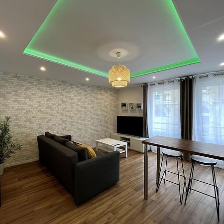Moderne Appartement - Gare - Centre-Ville Le Mans Buitenkant foto